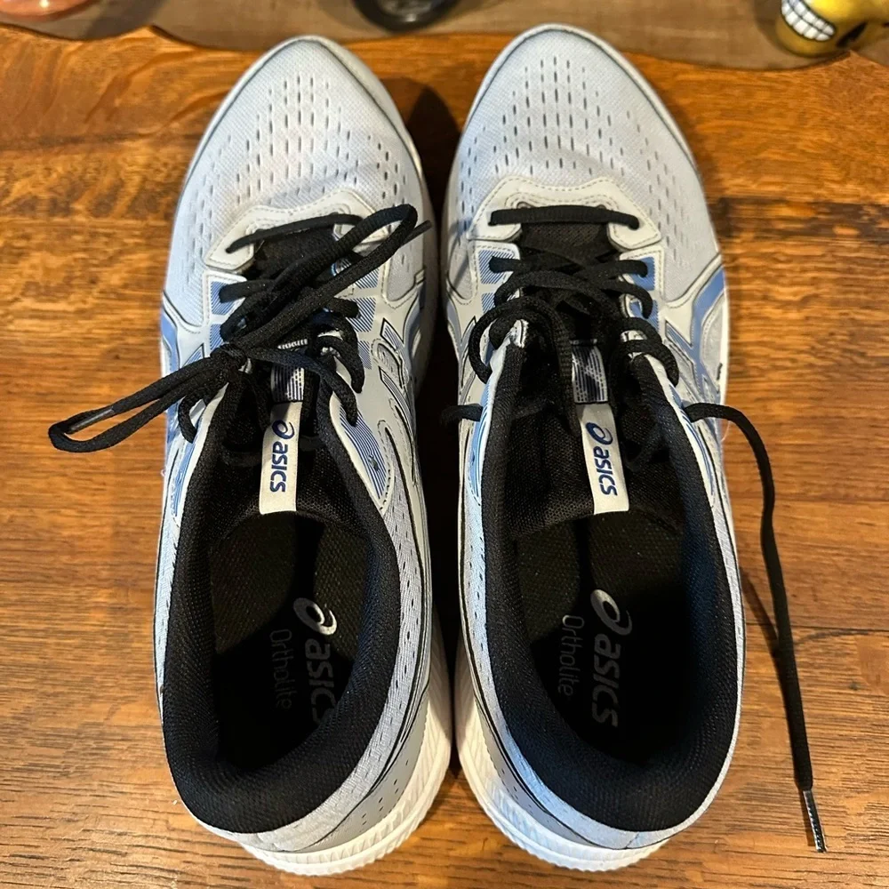 ASICS Men's Black and Gray Athletic Shoes